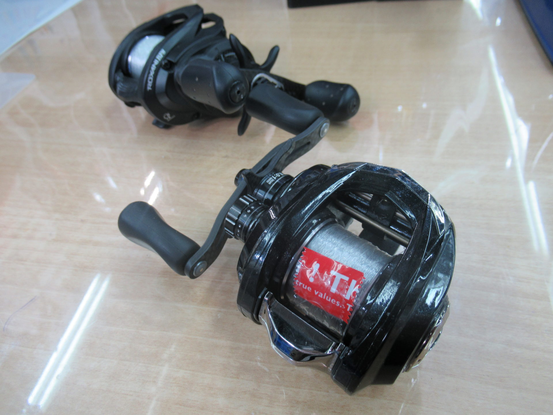 アブガルシアのレボltx bf8 ロキサーニbf8をお買取り 釣具いちばん館は千葉県最高額買取目指しています 釣具いちばん館 アブガルシアのレボltx bf8 ロキサーニbf8をお買取り 釣具いちばん館は千葉県最高額買取目指しています 釣具いちばん館