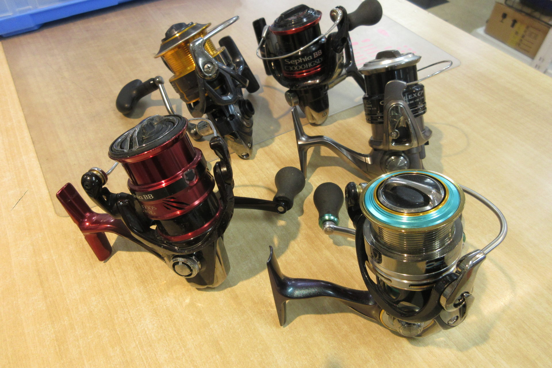 釣具いちばん館の買取情報 シマノの１０コンプレックスｃｉ４ ２５００ｈｇｓ １８セフィアｂｂ ｃ３０００ｓｄｈｈｇ ダイワの１２エメラルダス２５０８ｐｅ ｄｈ 釣具いちばん館