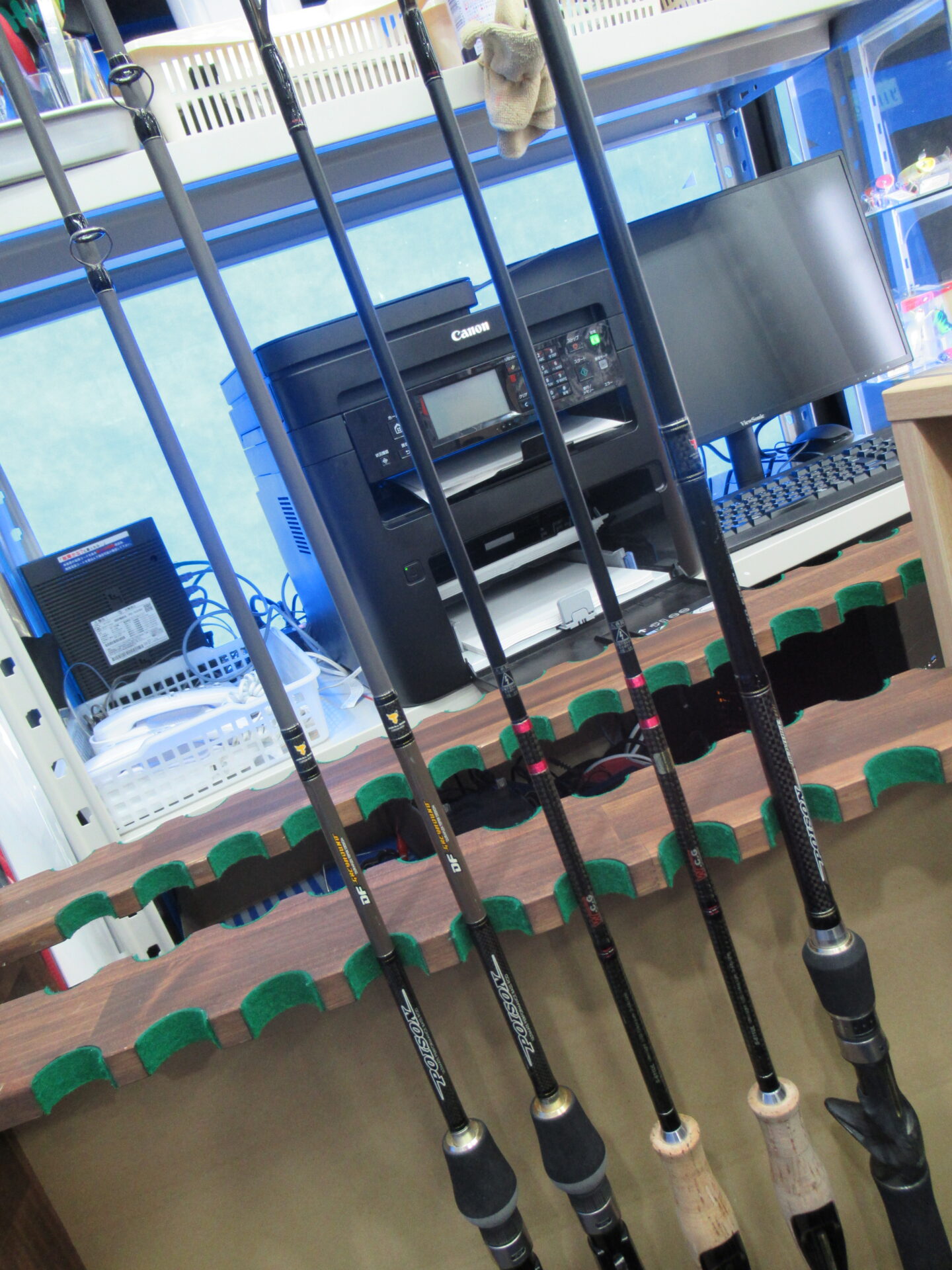 ２０ 買取アップキャンペーン実施中 ジャッカルのポイズンヘリテージｈｃ ７３ｘｘｈ ポイズンｓ ６１１ｕｌ ポイズンｃ ６８ｍ ｇｈ ポイズンｃ ６３ｍ ｇｈをお売りいただきました 船橋市で釣具店といえば釣具いちばん館 釣具いちばん館