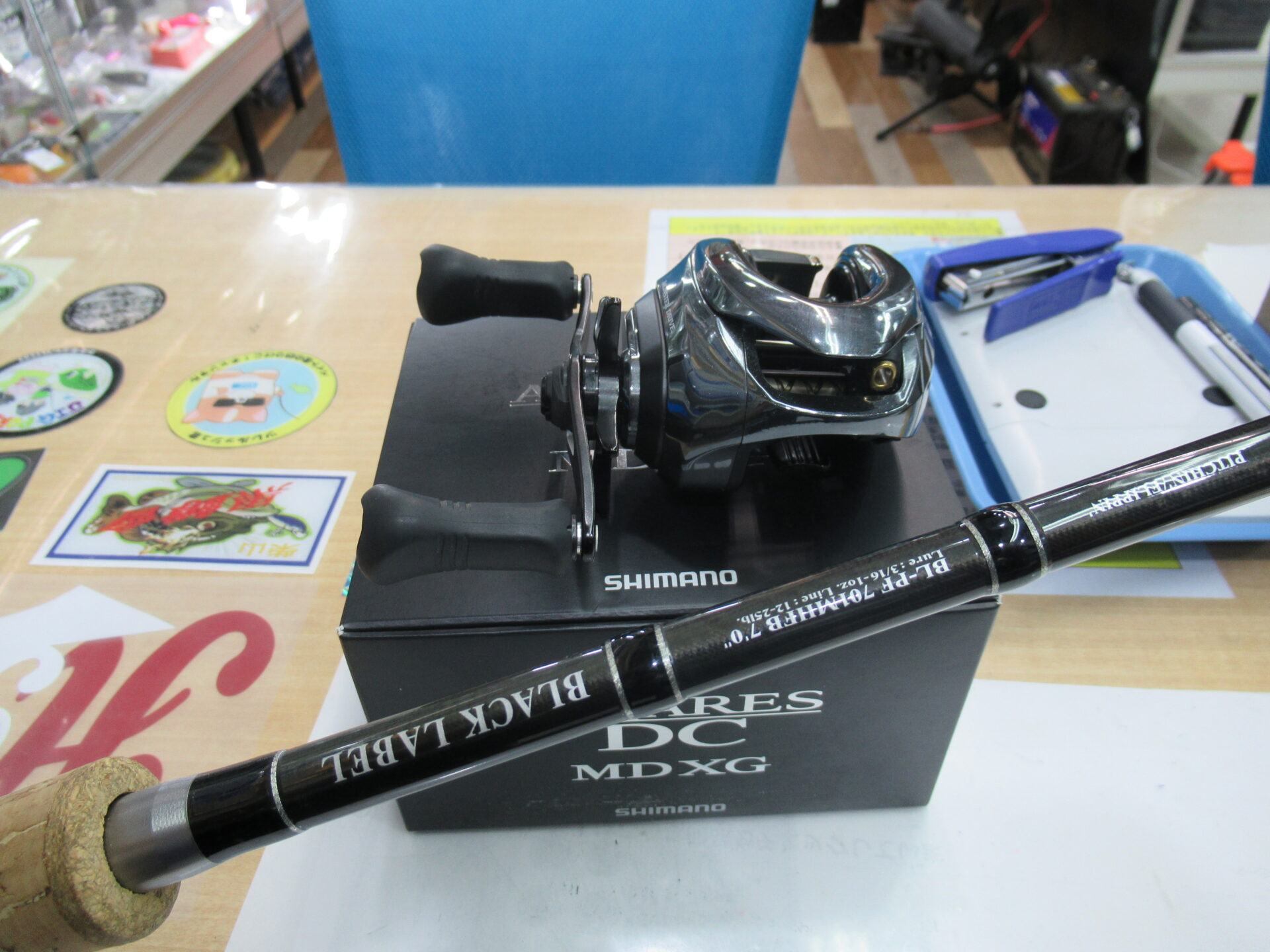 シマノ スコーピオンMD300XG LH シマノ の18アンタレス