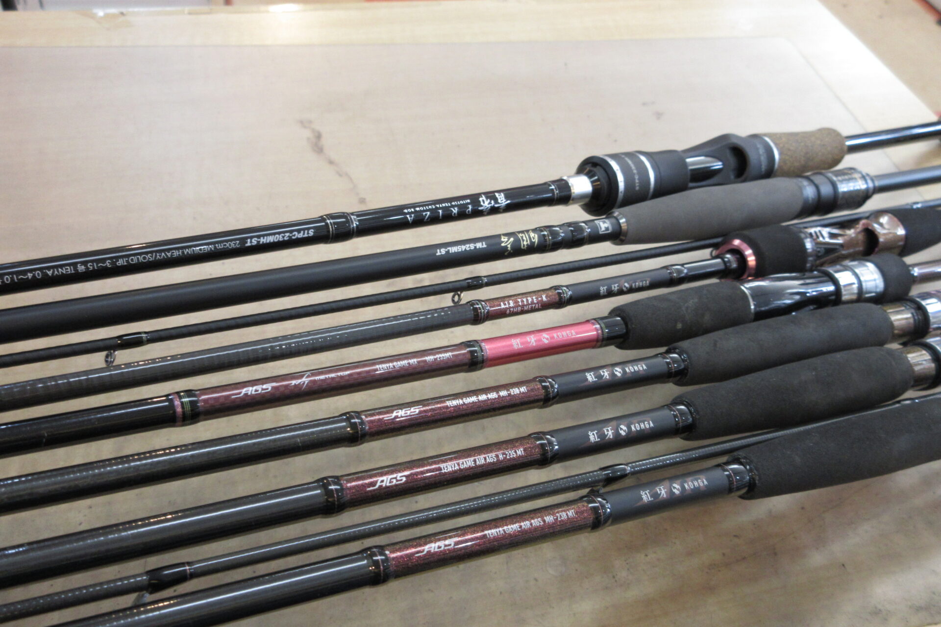紅牙 TENYA GAME AIR AGS MH-238MT 美品　ダイワ船釣り DAIWA（釣り） ダイワ 紅牙テンヤゲーム エア AGS MH