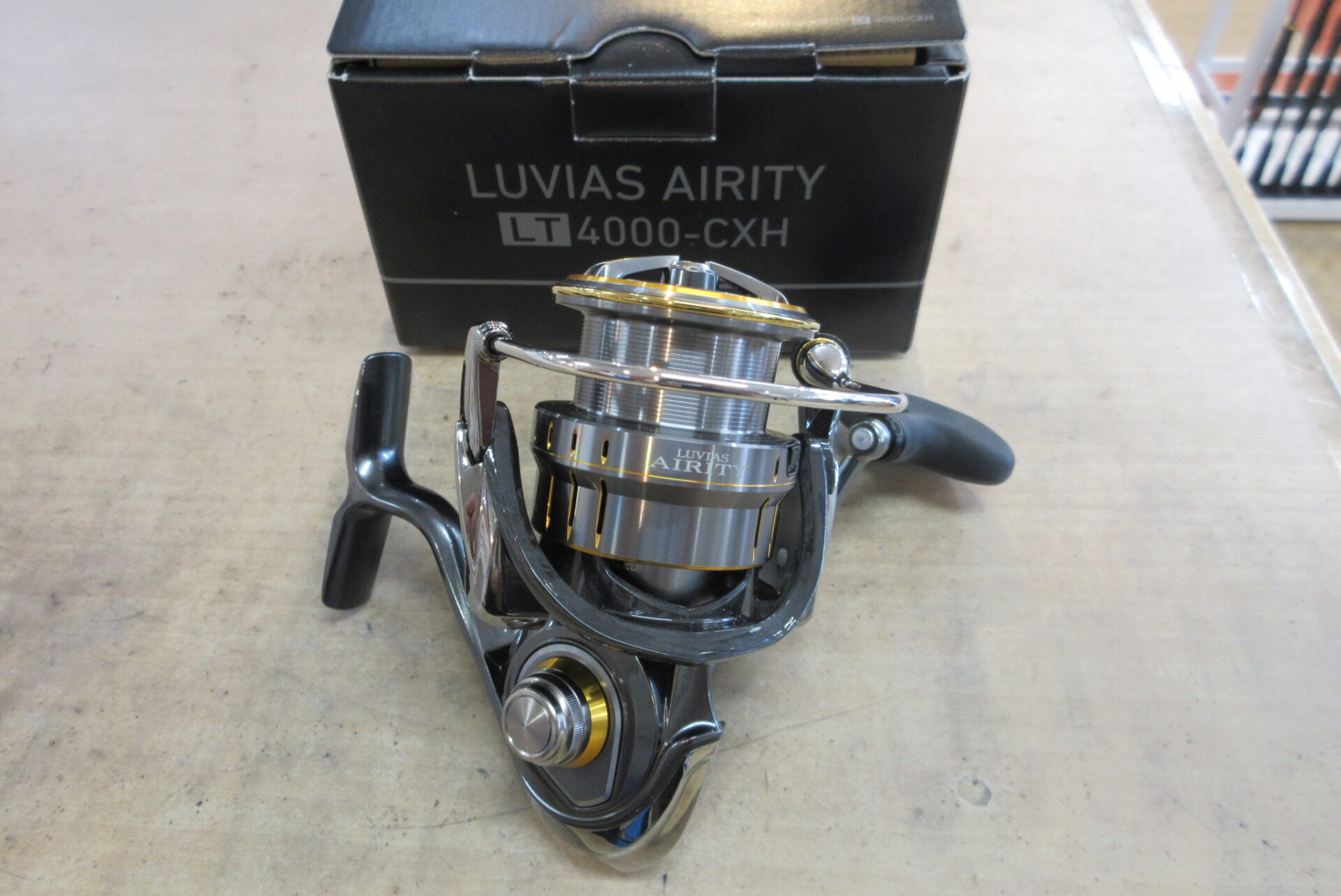 DAIWA 21ルビアスエアリティ LT 4000-C SLPスプール仕様 21ルビアス