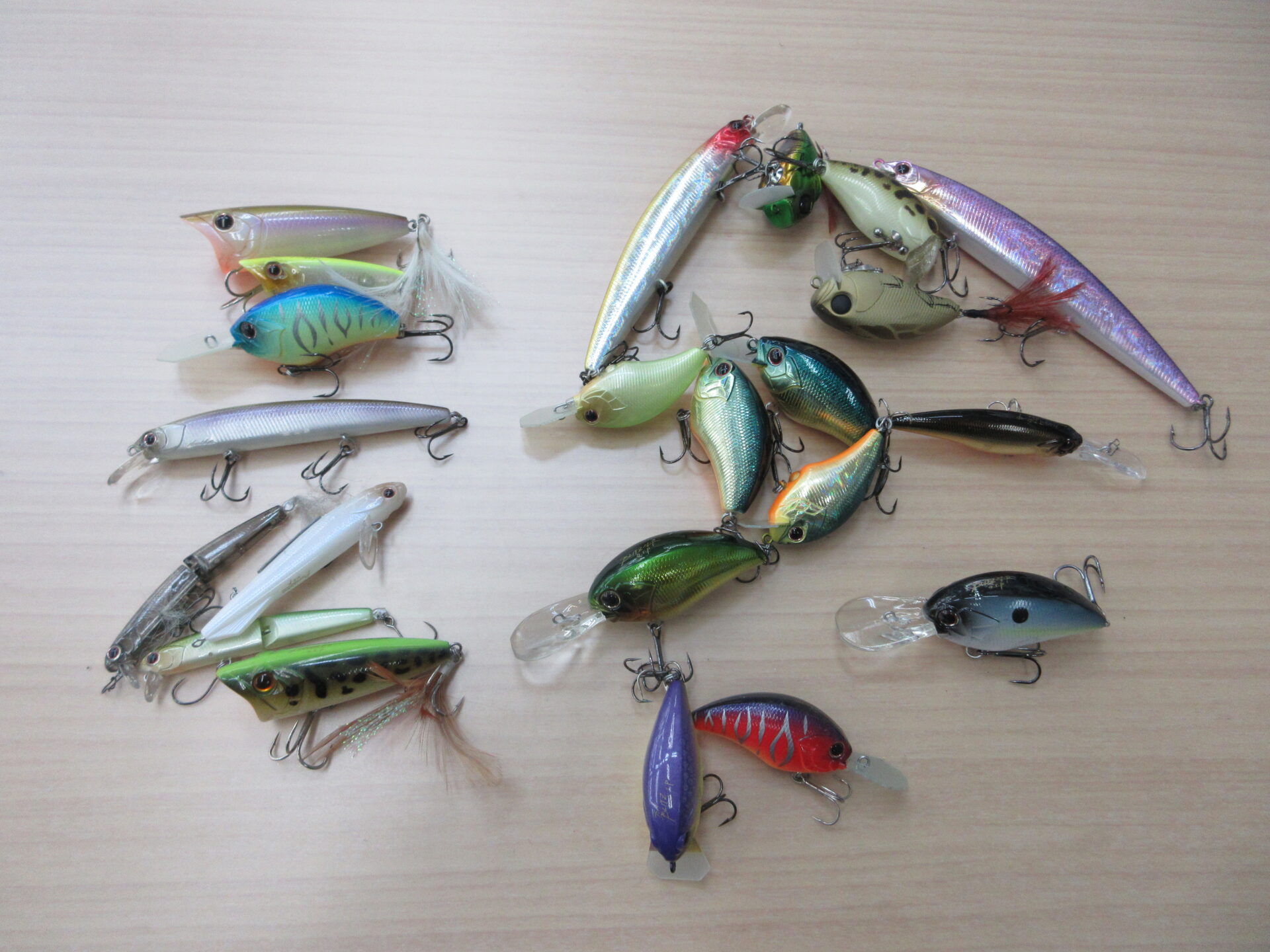 バス釣ルアーセット レイドジャパンまとめ売り ダッジ レベルクランク RAID バス釣ルアーセット レイドジャパンまとめ売り ダッジ レベルクランク