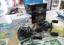 ダイワの２１アルファスＳＶＴＷ８００ＸＨＬ、アルファスフィネスカスタム１０５ＨＬ(スプールはＳＶ)、ジリオンＳＶ１０１６ＳＶ―ＨＬ、２２タトゥーラＴＷ８０ＨＬ、２０タトゥーラＳＶＴＷ１０３ＸＨＬ