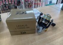 １６クレスト１０００、１８レガリスＬＴ２０００Ｓ－ＸＨ
