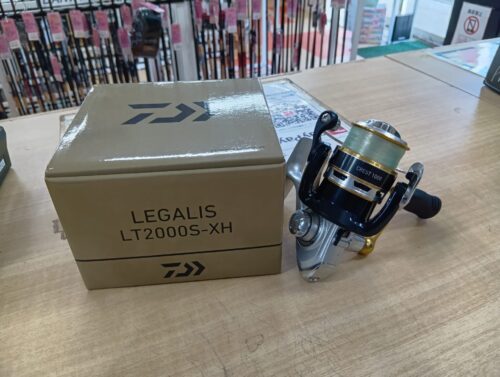 １６クレスト１０００、１８レガリスＬＴ２０００Ｓ－ＸＨ

