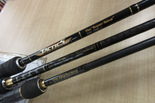エバーグリーン・メガバスのデストロイヤーオロチＦ７－７４ＤＧ　ヒュージコンタクト・Ｆ６－６９Ｘスーパーデストロイヤー・タクティクスＴＣＳＣ－７０ＭＧ
