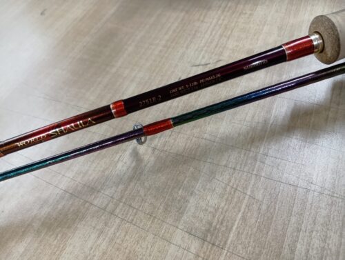 シマノのワールドシャウラ２７５１Ｒ－２