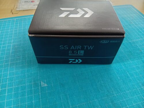 ダイワの２３ＳＳエアＴＷ８．５Ｌ