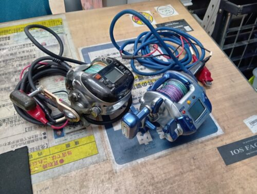 シマノの９９電動丸３０００ＸＨ・０４電動丸１０００Ｈ