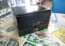 ダイワの２１ソルティガＩＣ１００ＨＬ－ＤＨ