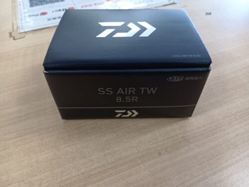 ダイワの２３ＳＳエアＴＷ８．５Ｒ