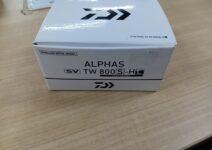 ダイワの２１アルファスＳＶＴＷ８００Ｓ－ＨＬ