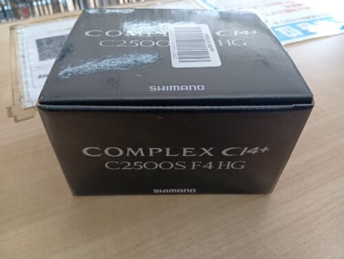 シマノの１７コンプレックスＣＩ４＋Ｃ２５００ＳＦ４ＨＧ