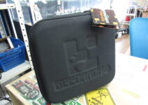 ジークラックのセミハードケース Ｌ