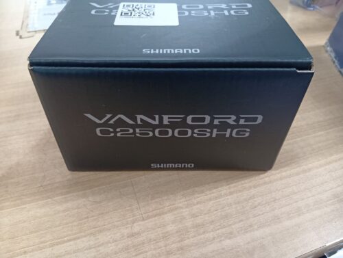 シマノの20ウ゛ァンフォードC2500SHG