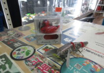 痴虫のプラカイバードミニ、アメリカンドリームの3連ジョイントクローラーベイト(正式名称不明)