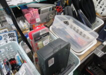 フック、シンカー、プライヤーなどの中古ルアー小物