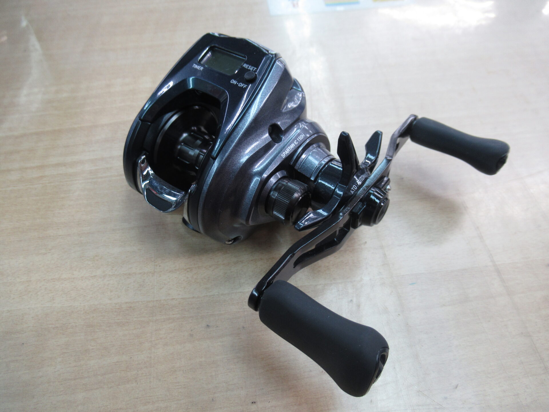 船釣り関係の買取も大歓迎です！】ダイワの18スパルタンIC150H