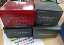 シマノの１５ストラディックＣ３０００ＨＧ・２０ウ゛ァンフォード２５００Ｓ・１２ウ゛ァンキッシュＣ２５００ＨＧＳ・２０メタニウムＨＧ