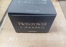 シマノ 11ツインパワーC2000HGS