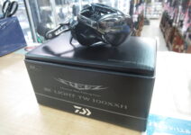 ダイワの２６スティーズＳＶライトＴＷ１００ＸＸＨ