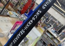 レジットデザインのスクアドＳＫＣ６４ＸＸＨ－ＳＥＡＢＡＳＳ