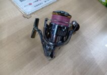 シマノ 18ステラC3000XG 2500F3スプール