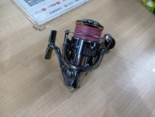 シマノ 18ステラC3000XG 2500F3スプール