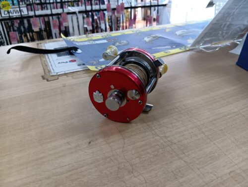 アブガルシア アンバサダー6500CSロケット レッド