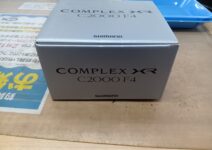 シマノ　２１コンプレックスＸＲ　Ｃ２０００Ｆ４